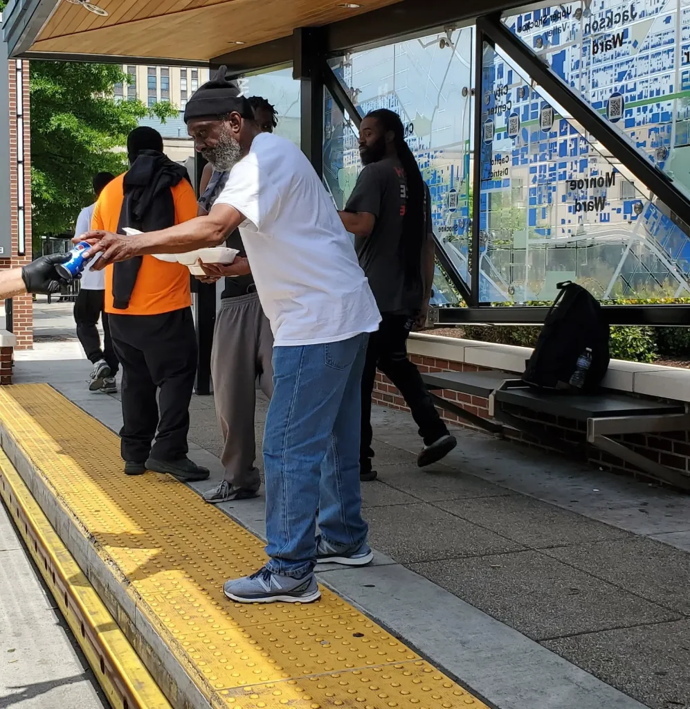 Venconmigo Homeless work in Richmond (2)